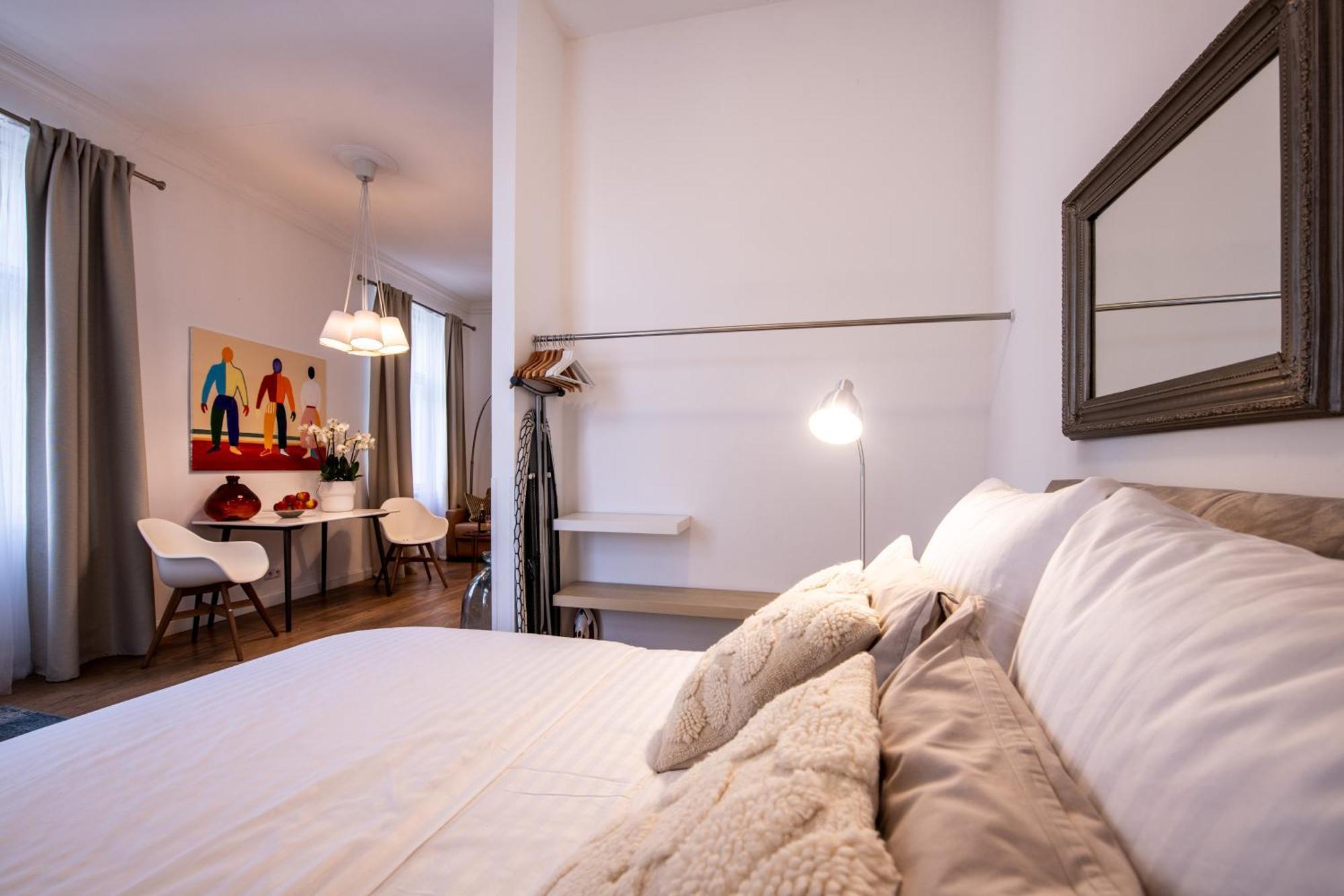 Modern Downtown Apt - Renovated, On Ideal Location Praha Exteriér fotografie