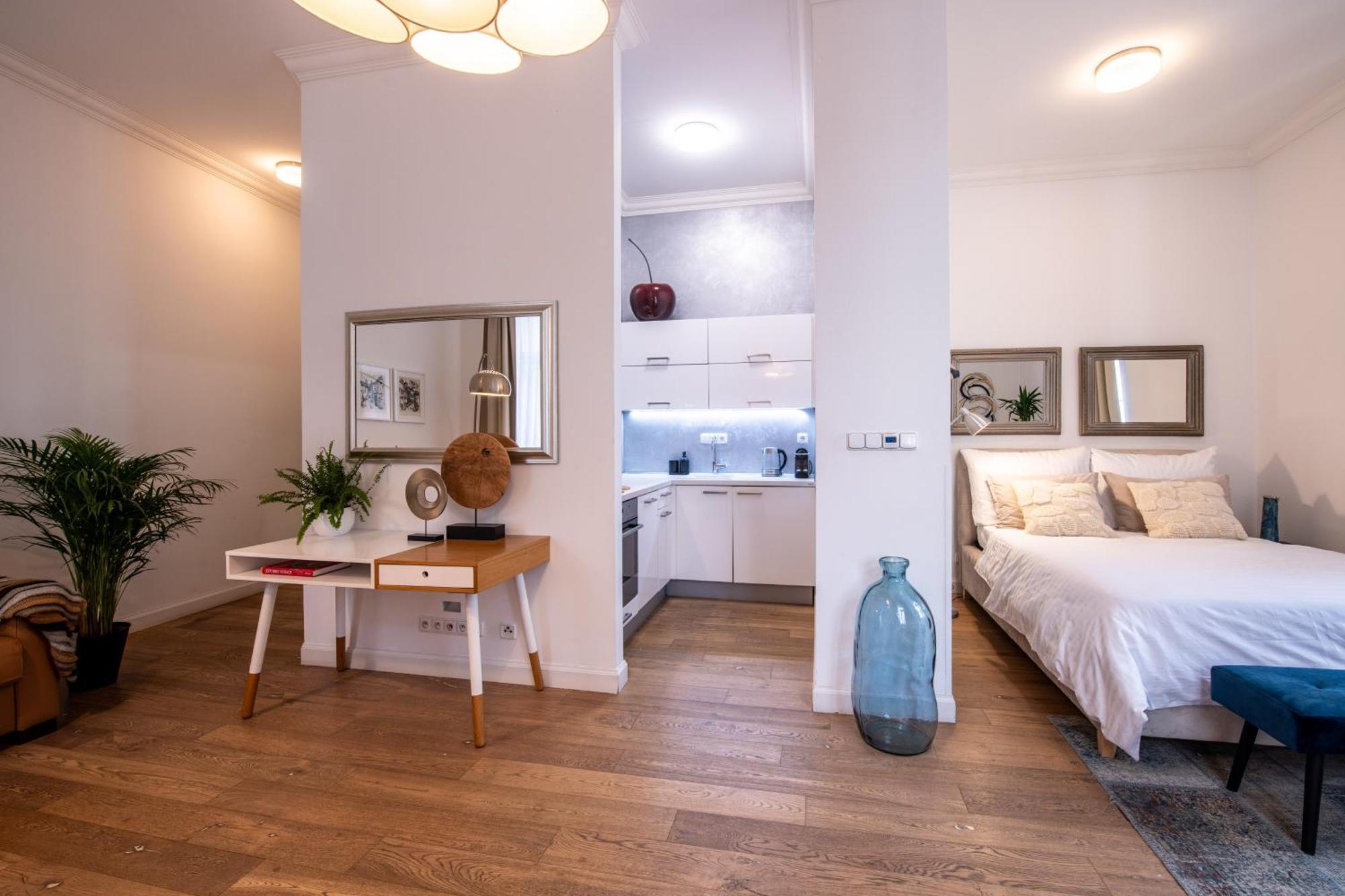 Modern Downtown Apt - Renovated, On Ideal Location Praha Exteriér fotografie