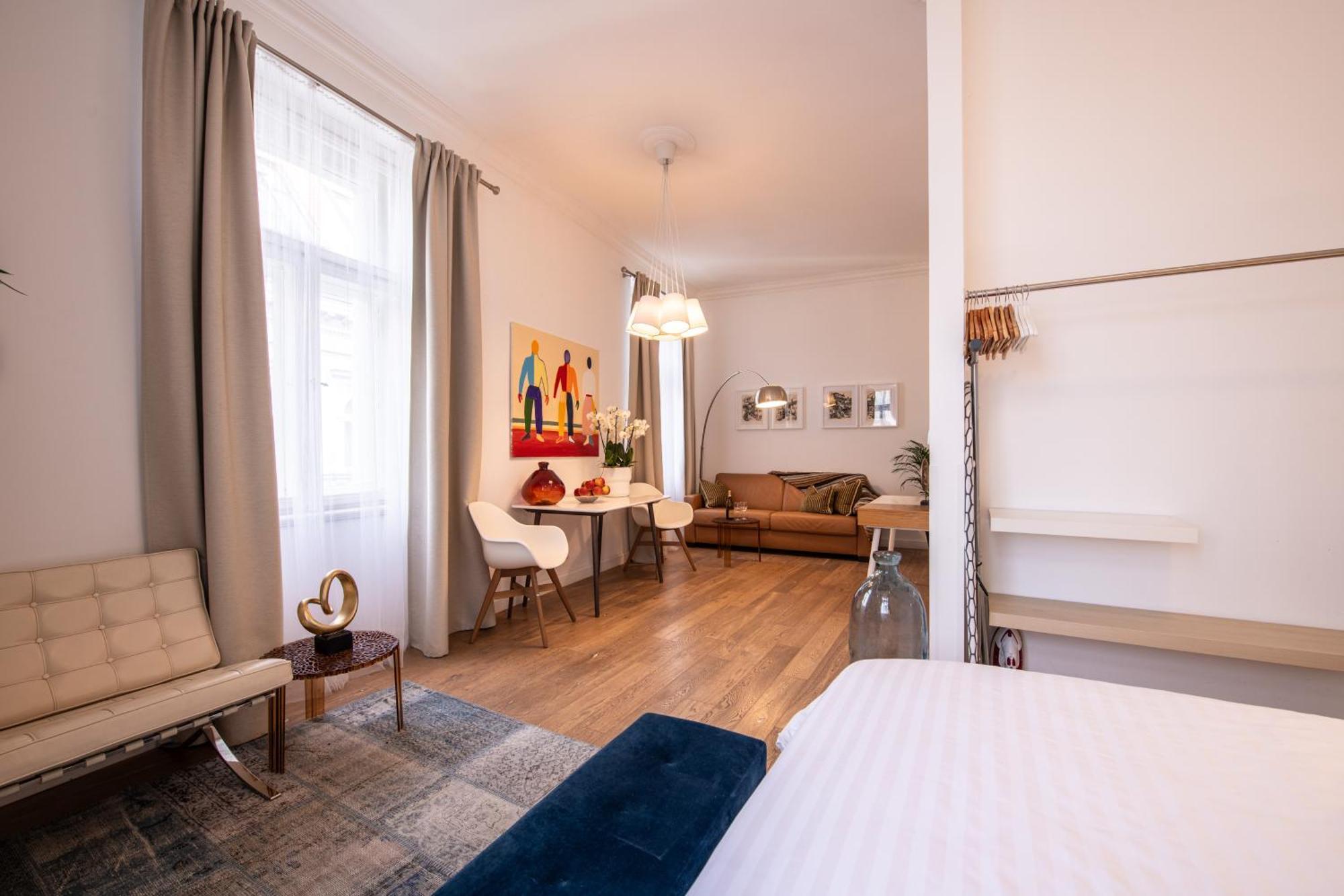 Modern Downtown Apt - Renovated, On Ideal Location Praha Exteriér fotografie