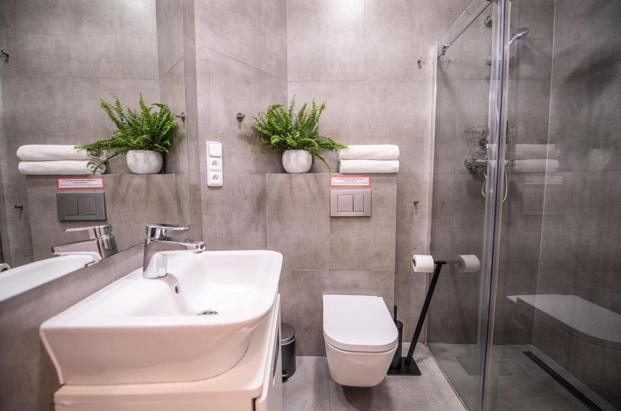 Modern Downtown Apt - Renovated, On Ideal Location Praha Exteriér fotografie