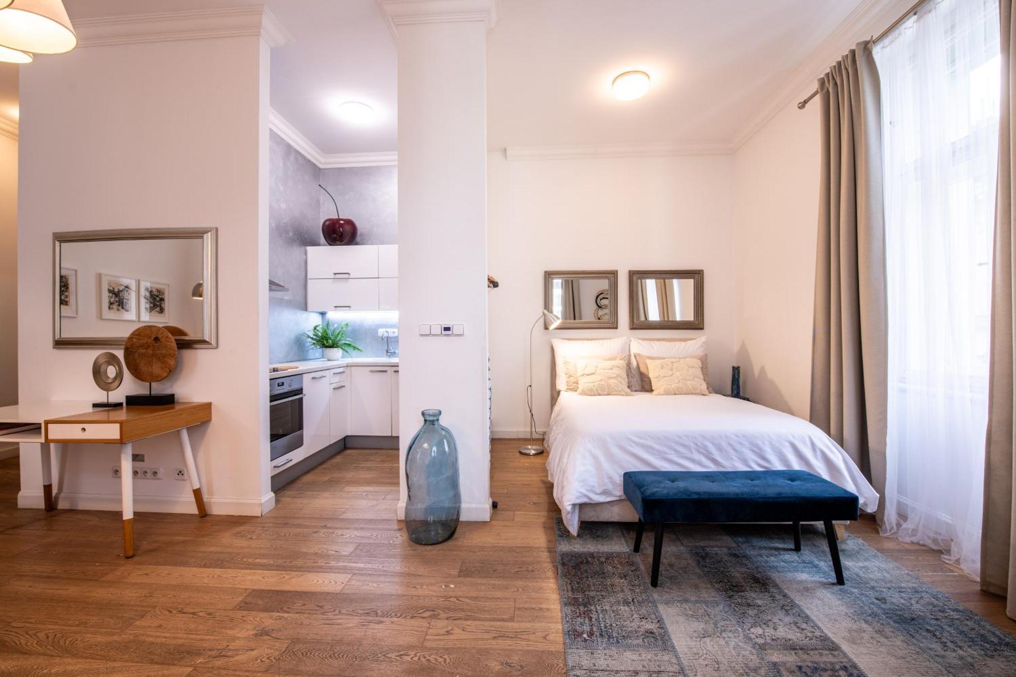 Modern Downtown Apt - Renovated, On Ideal Location Praha Exteriér fotografie