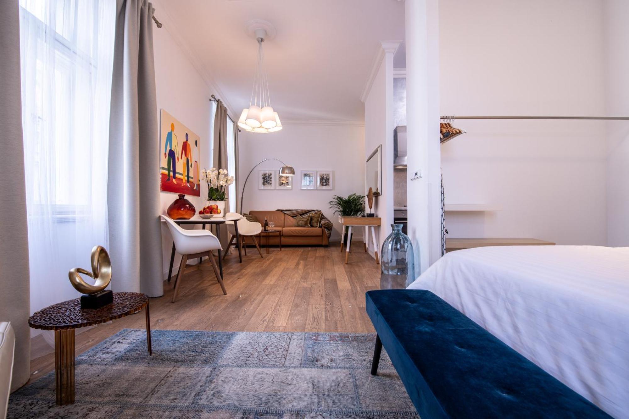 Modern Downtown Apt - Renovated, On Ideal Location Praha Exteriér fotografie